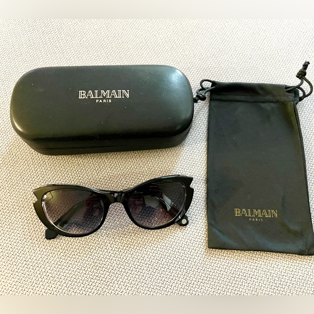BALMAIN Cat Eye Sunglasses - Black